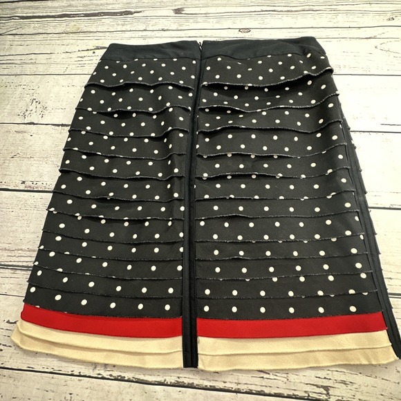 White House Black Market Polka Dot Tiered Ruffle Skirt Women Size 6 - Picture 5 of 6